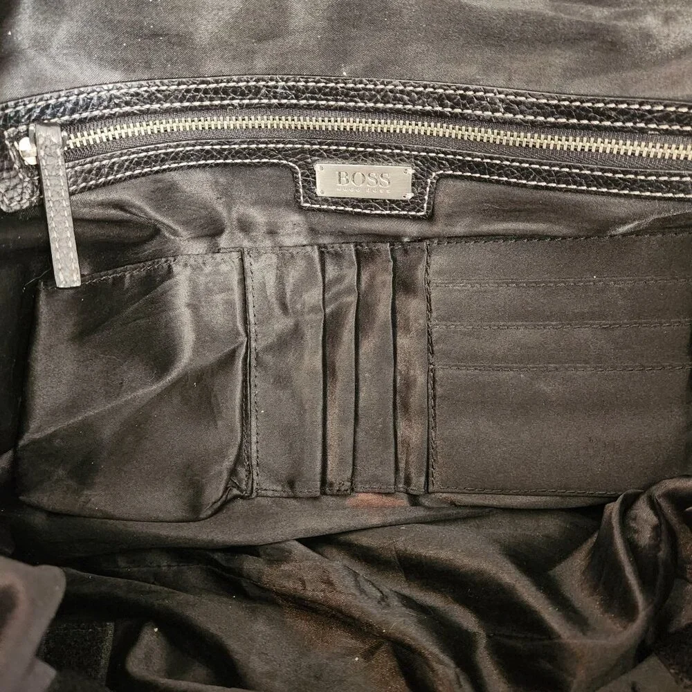 Hugo Boss Black Grained Leather Laptop Bag Adjustable Strap & Dual Handles